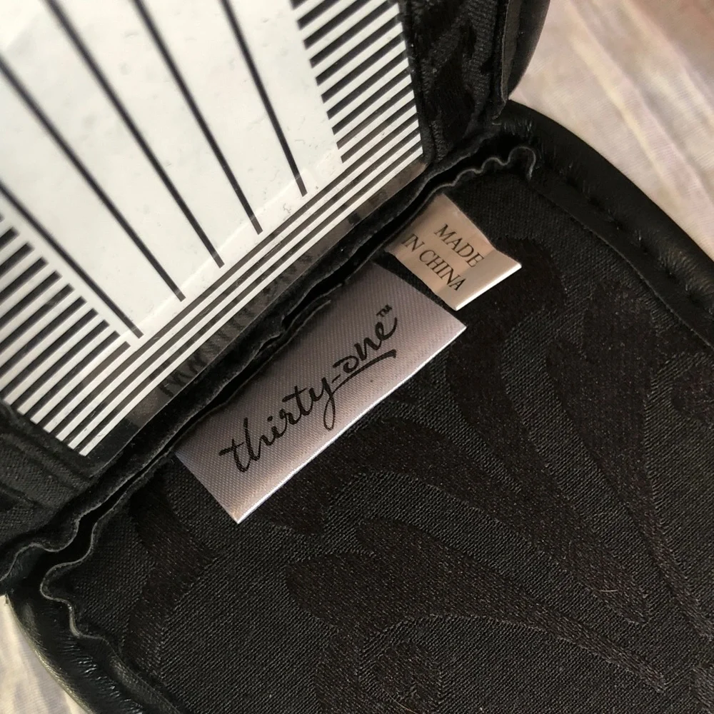 thirty-one nice lot